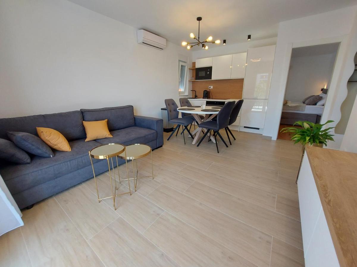Luxury Apartments Marina View Vodice Exterior photo